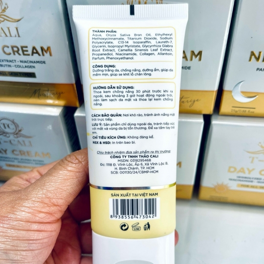 KEM CHỐNG NẮNG THẢO CALI
